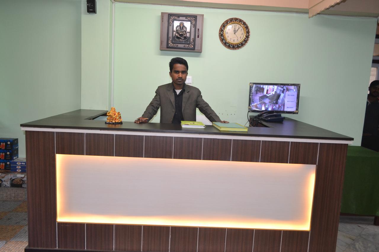 Hotel Madhawi Гангток Экстерьер фото